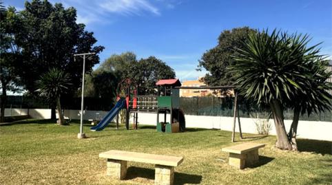 Foto 4 de Piso en venta en Puerta Blanca, Málaga