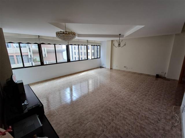 Piso en Venta en Avenida Rafael Cabrera, 9 en Triana