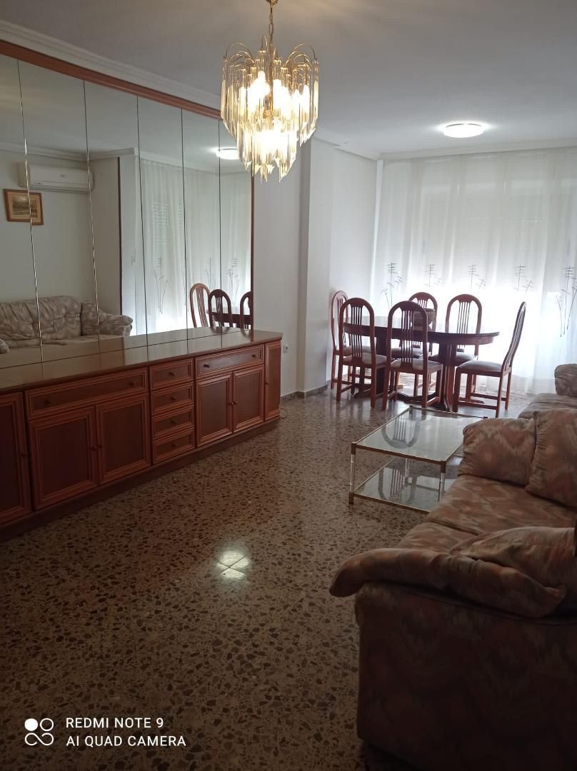 Flat to share in Carrer Elda, Centro Dining room of Flat to share in Mutxamel  with Air Conditioner, Heating and Furnished