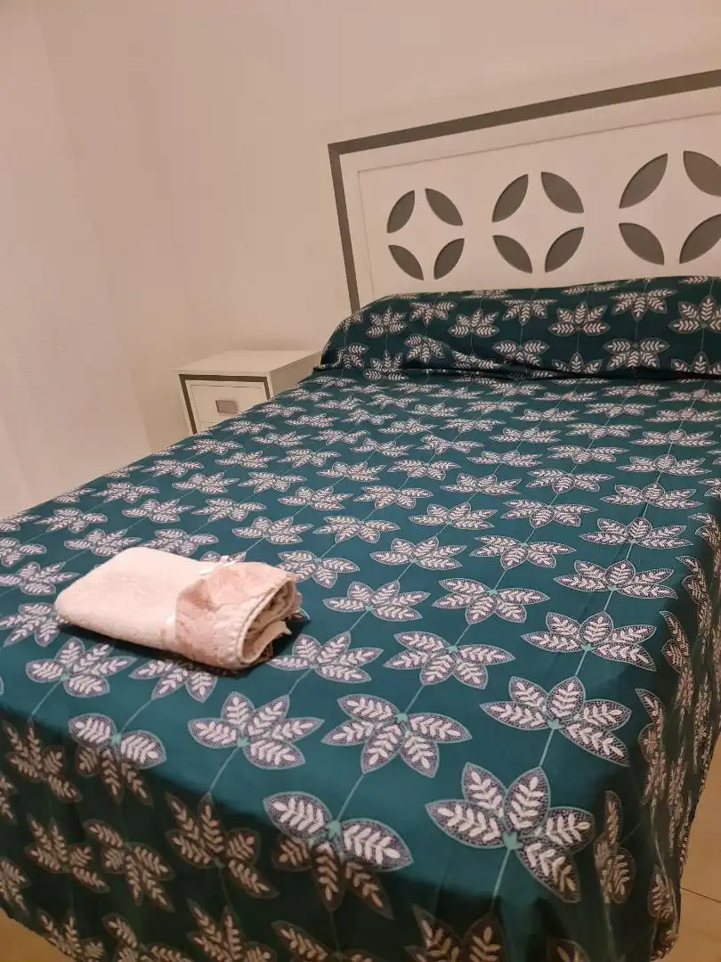 Piso en venta en Carretera de Alicun, 315, El Parador de las Hortichuelas Habitación de Piso en venta en Roquetas de Mar con Aire acondicionado, Amueblado y Horno