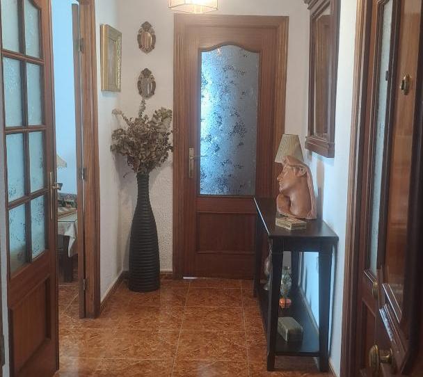 Photo 1 of Flat to rent in Grupo Santo Ángel de la Guarda, 5-9, El Tardón - El Carmen, Sevilla