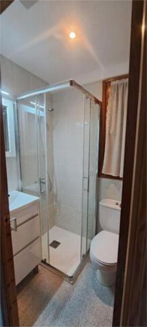 House or chalet to rent in Calanda Bathroom of House or chalet to rent in Calanda  with Heating, Terrace and Furnished