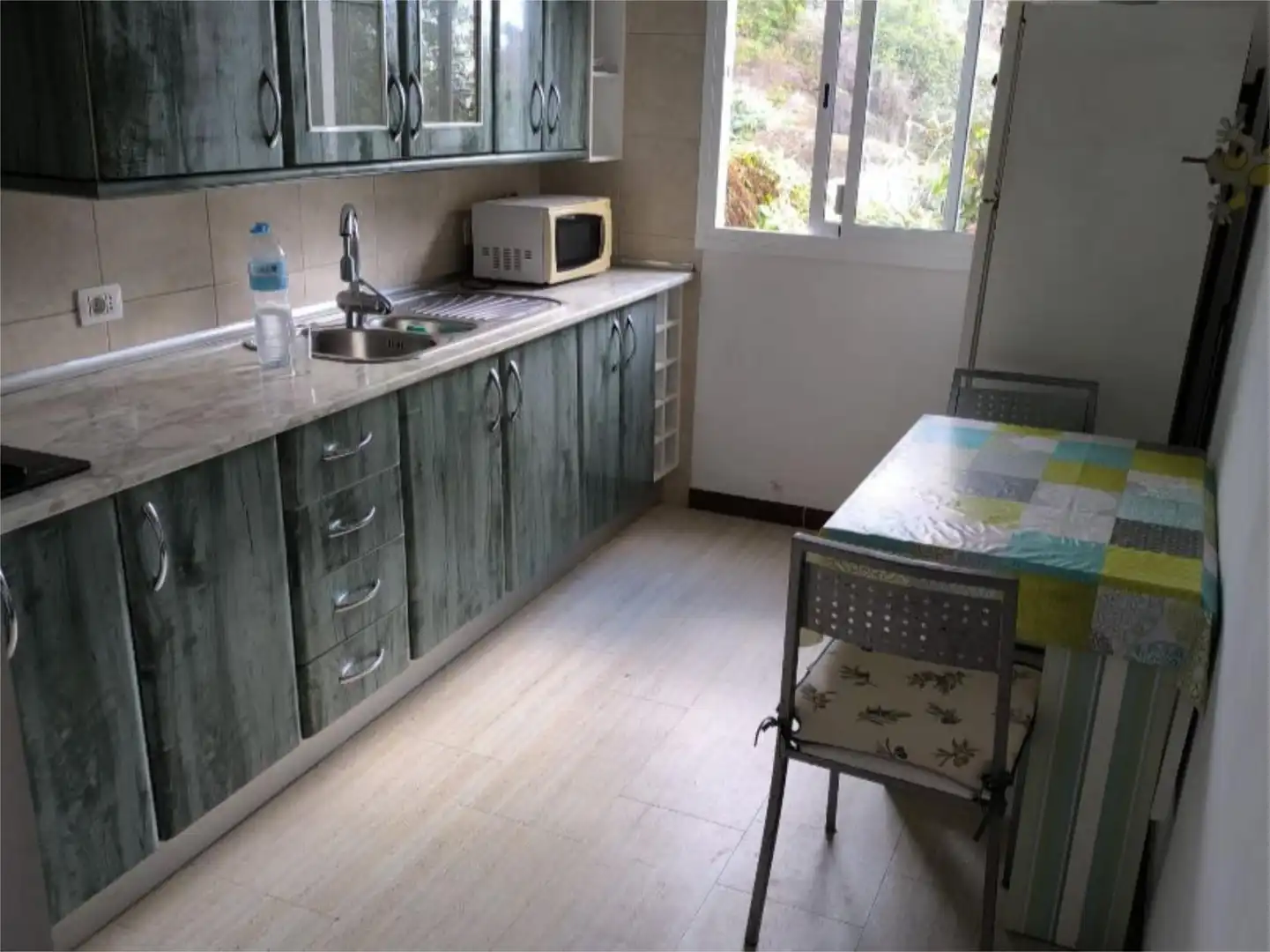 Casa adosada en venta en Calle Siervo de Dios, 18, Icod de los Vinos pueblo Cocina de Casa adosada en venta en Icod de los Vinos con Balcón