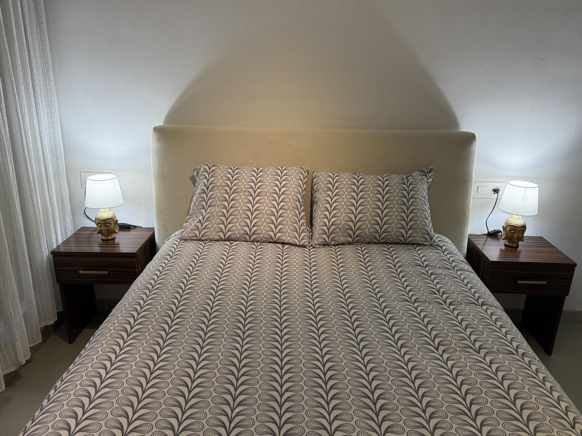 Pis de lloguer a Avinguda Elda, 48, Petrer Dormitori de Pis de lloguer en Petrer amb Aire condicionat, Calefacció i Moblat