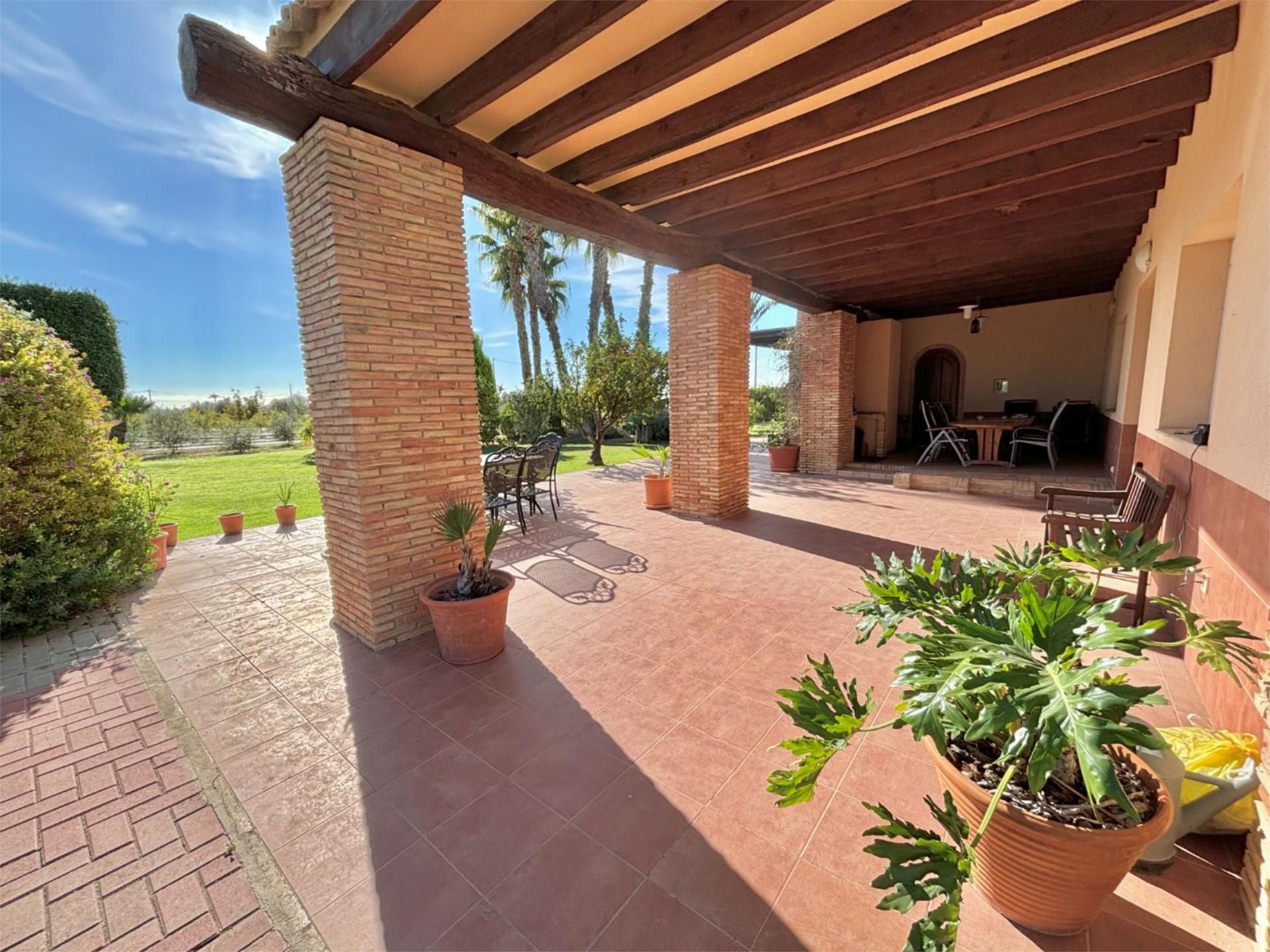 House or chalet for sale in Carrer Juan Sansano Ibarra, 28, Carrús Oeste Garden of House or chalet for sale in Elche / Elx  with Air Conditioner, Private garden and Terrace