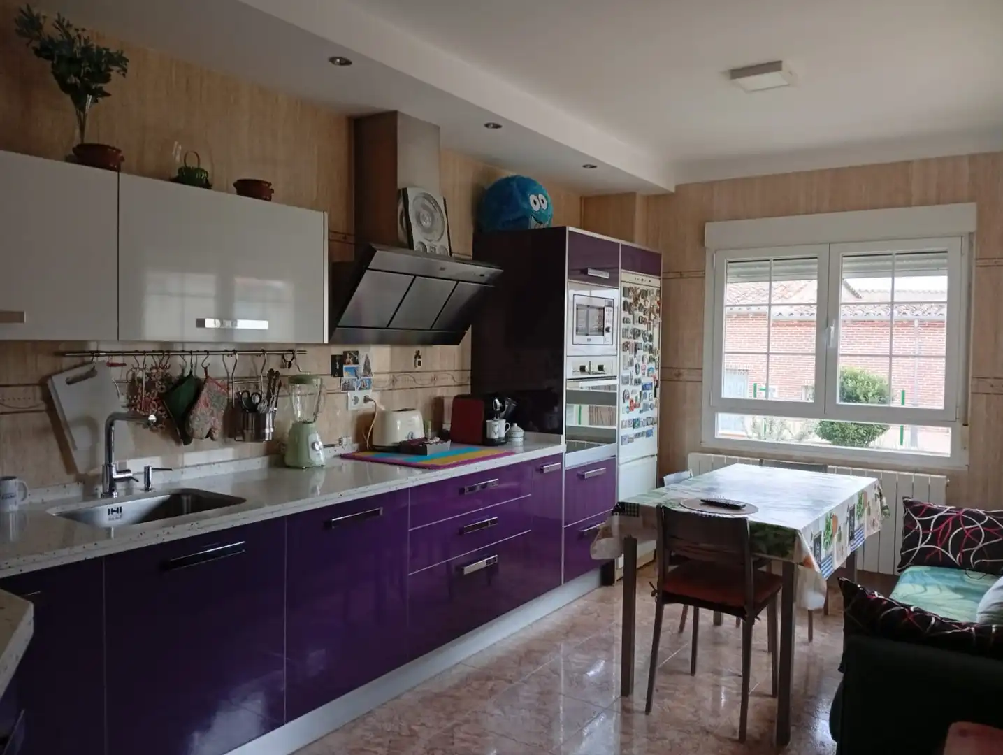 Casa o chalet en venta en Calle Villalube, 13, Pozoantiguo Cocina de Casa o chalet en venta en Pozoantiguo con Calefacción, Jardín privado y Terraza