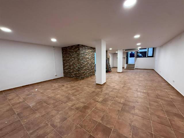 Local comercial en Alquiler en Carrer Lope de Vega, 3 en Els Molins - Pins Vens