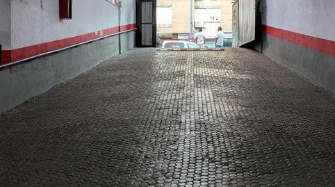 Photo 4 of Garage to rent in Calle Sos del Rey Católico, 13, Cervantes, Granada