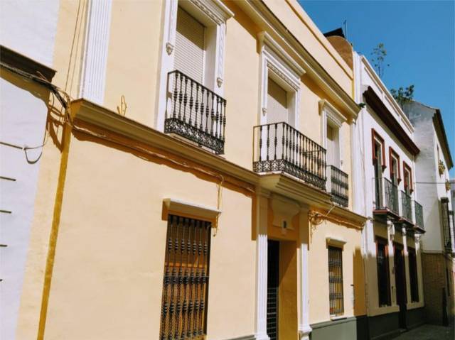 Piso en Alquiler en Calle Flota, 9 en Triana Casco Antiguo