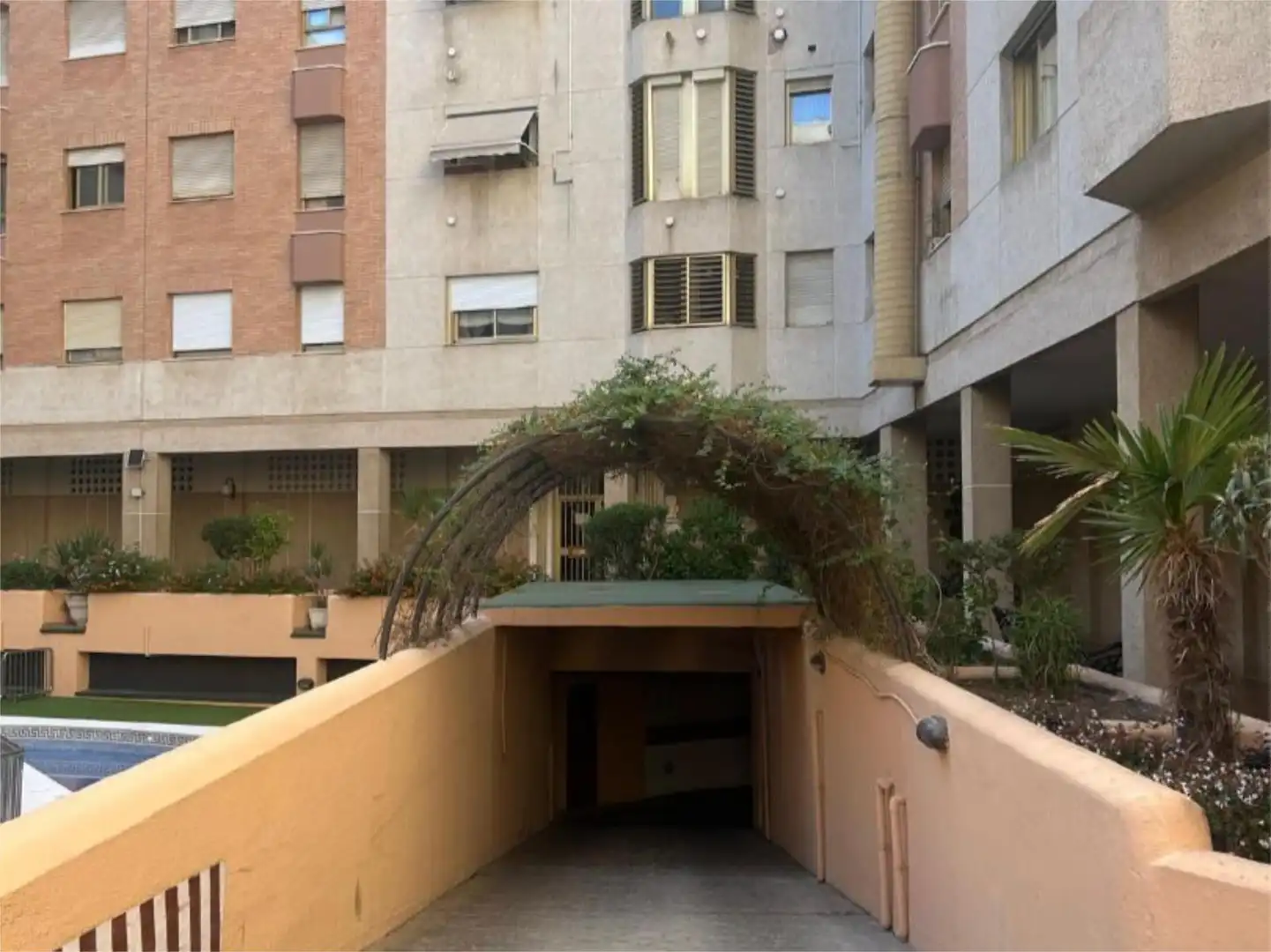 Exterior view of Flat for sale in Sevilla  with Air Conditioner, Private garden and Swimming Pool