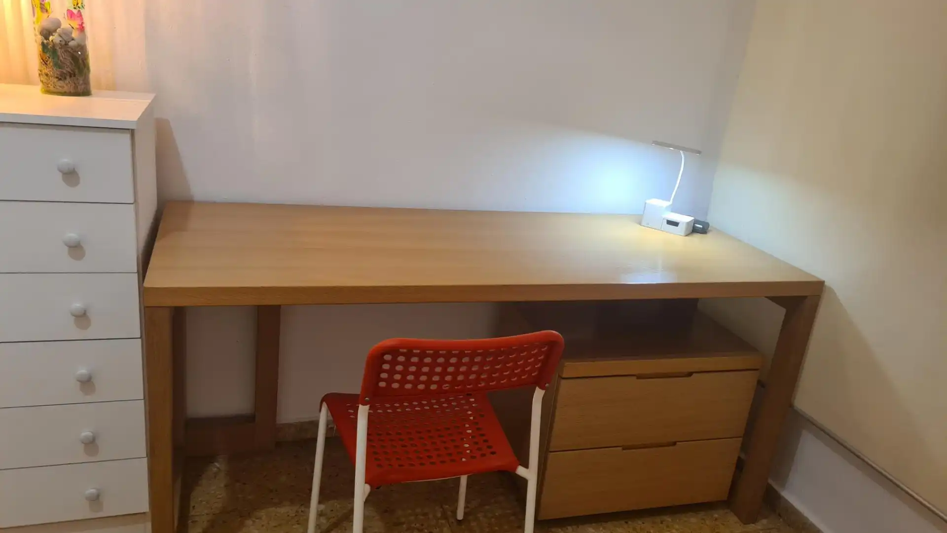 Habitación en Carrer de Paco Pierrà, 8, Na Rovella - Hermanos Maristas Piso para compartir en Valencia con Aire acondicionado, Calefacción y Amueblado