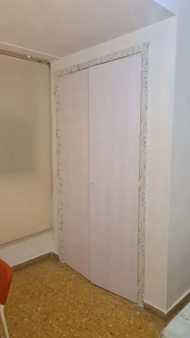Habitación en Carrer de Paco Pierrà, 8, Na Rovella - Hermanos Maristas Habitación de Piso para compartir en Valencia con Aire acondicionado, Calefacción y Amueblado