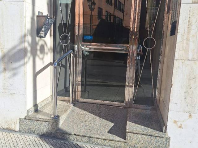 Piso en Venta en Calle Llano Ponte, 20 en Milán - Pumarín