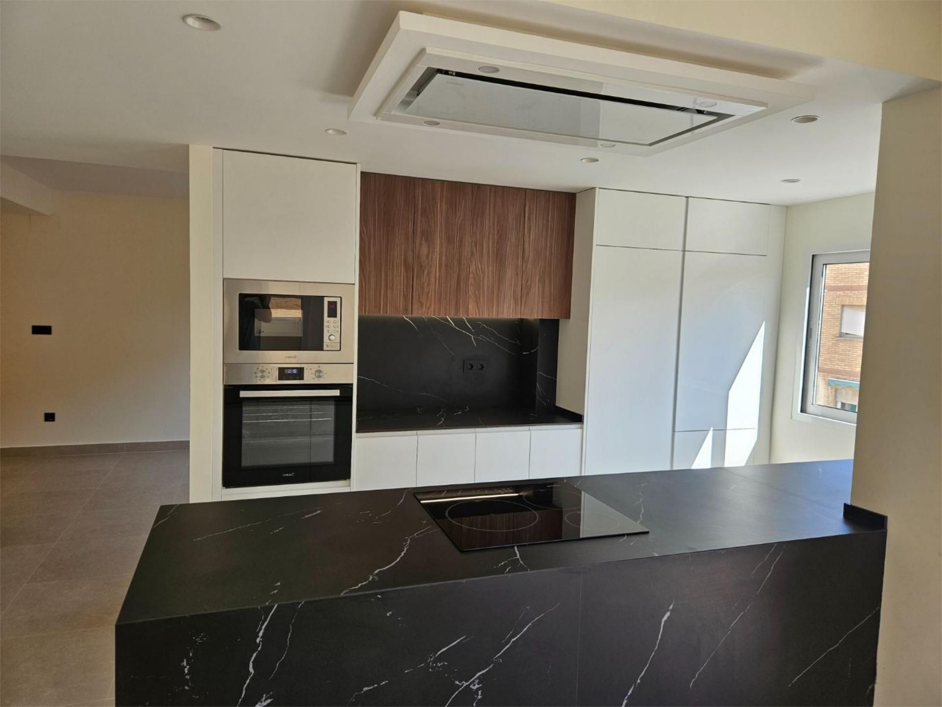 Kitchen of Flat for sale in  Granada Capital  with Air Conditioner and Balcony