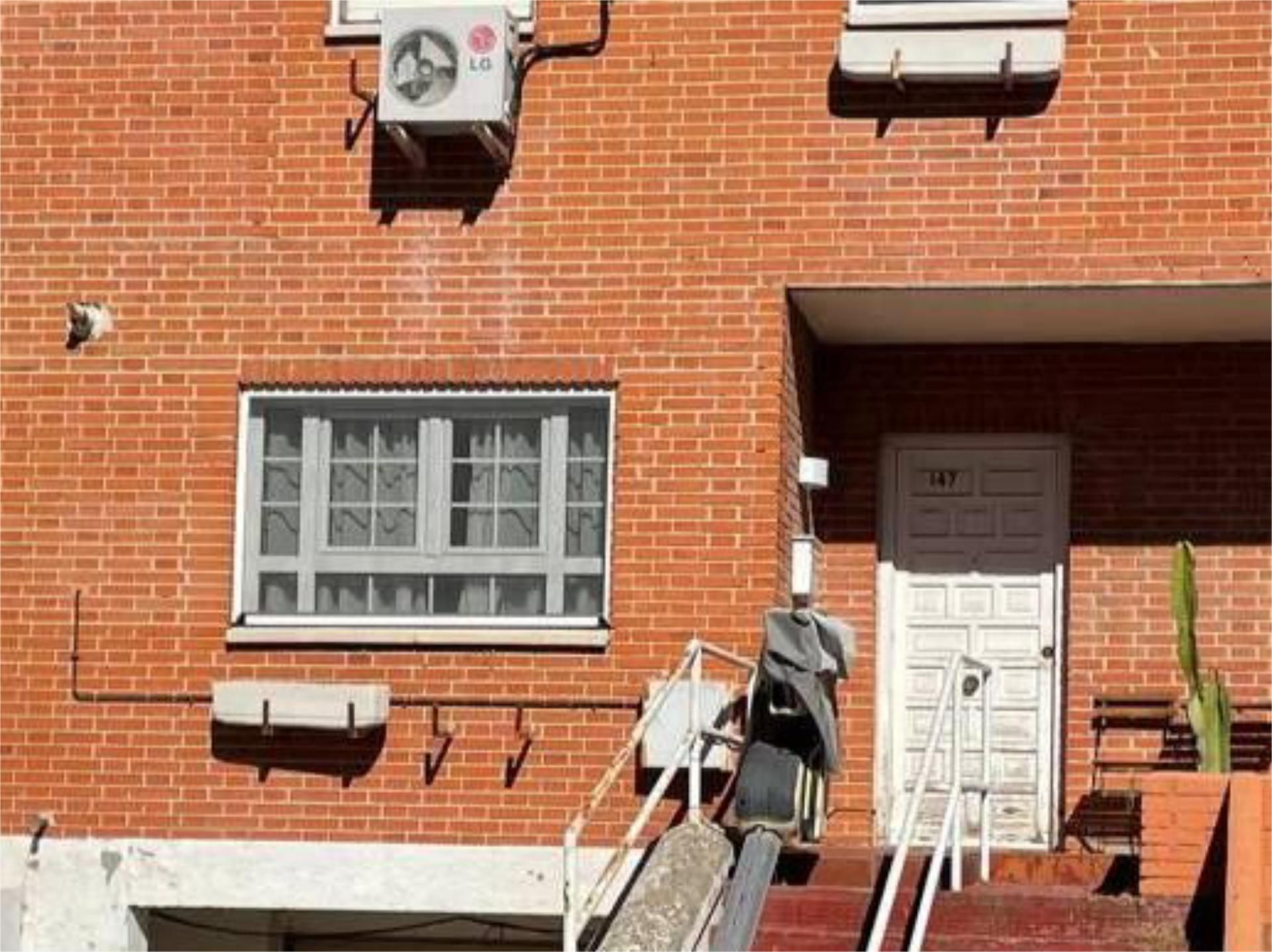 House or chalet for sale in Calle Piedras Vivas, 147, Villafranca del Castillo Exterior view of House or chalet for sale in Villanueva de la Cañada with Air Conditioner, Heating and Private garden