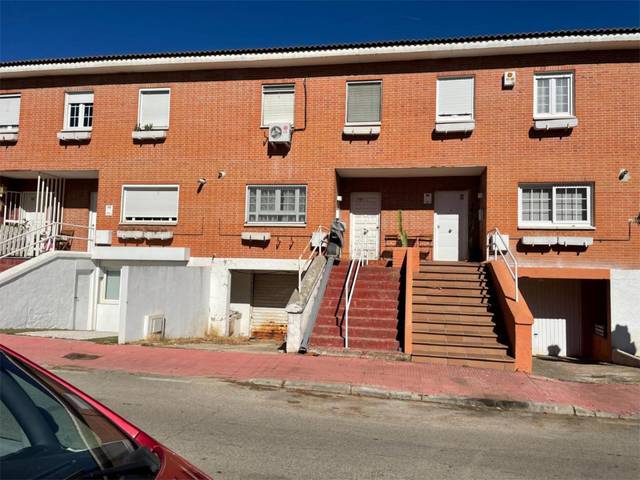 Casa-chalet en Venta en Calle Piedras Vivas, 147 en Villafranca del Castillo