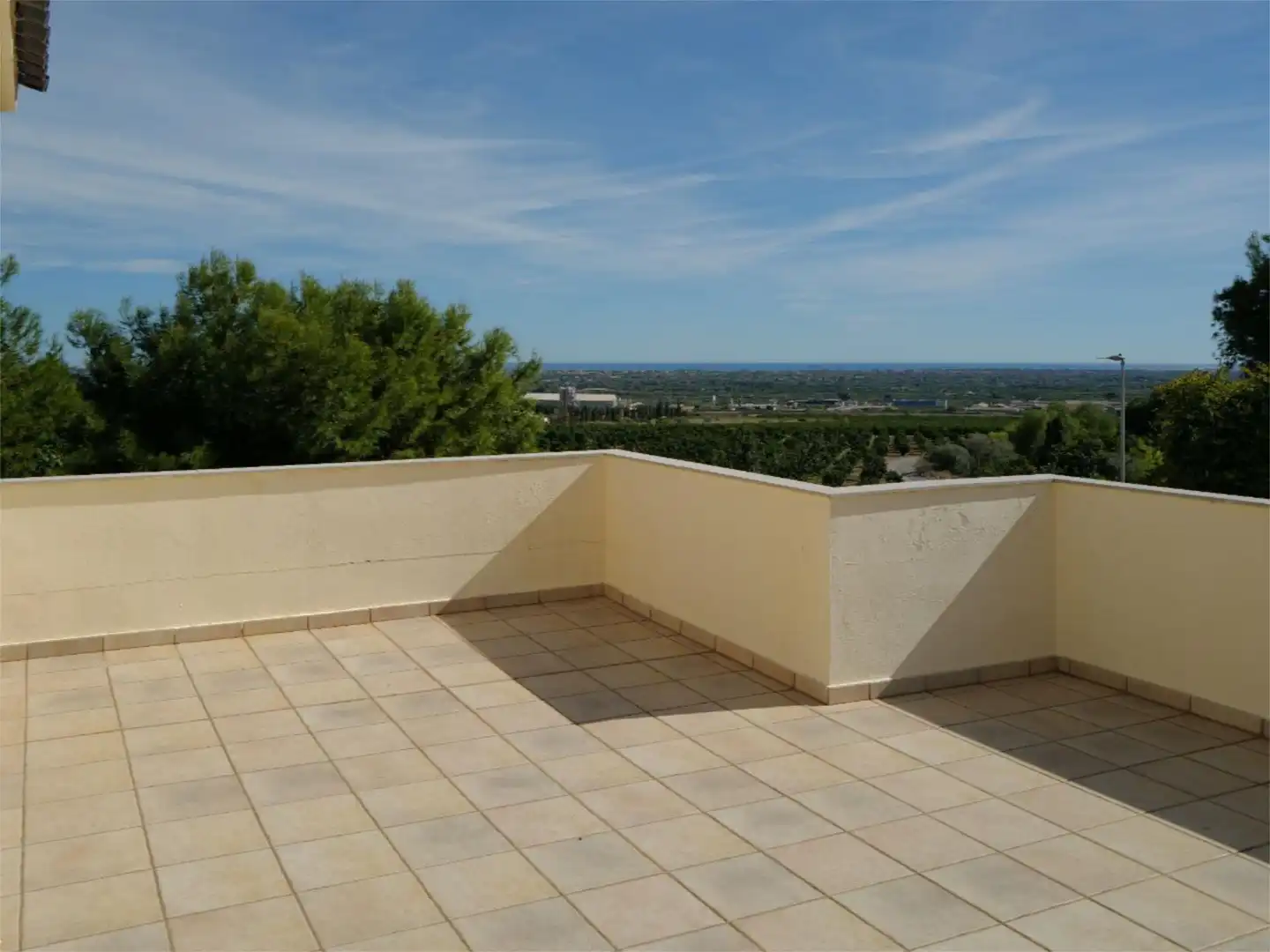 Casa o xalet en venda a Carrer de Miguel Hernandez (escritor), 2, Estadio Castalia Terrassa de Casa o xalet en venda en Castellón de la Plana / Castelló de la Plana amb Aire condicionat, Terrassa i Piscina