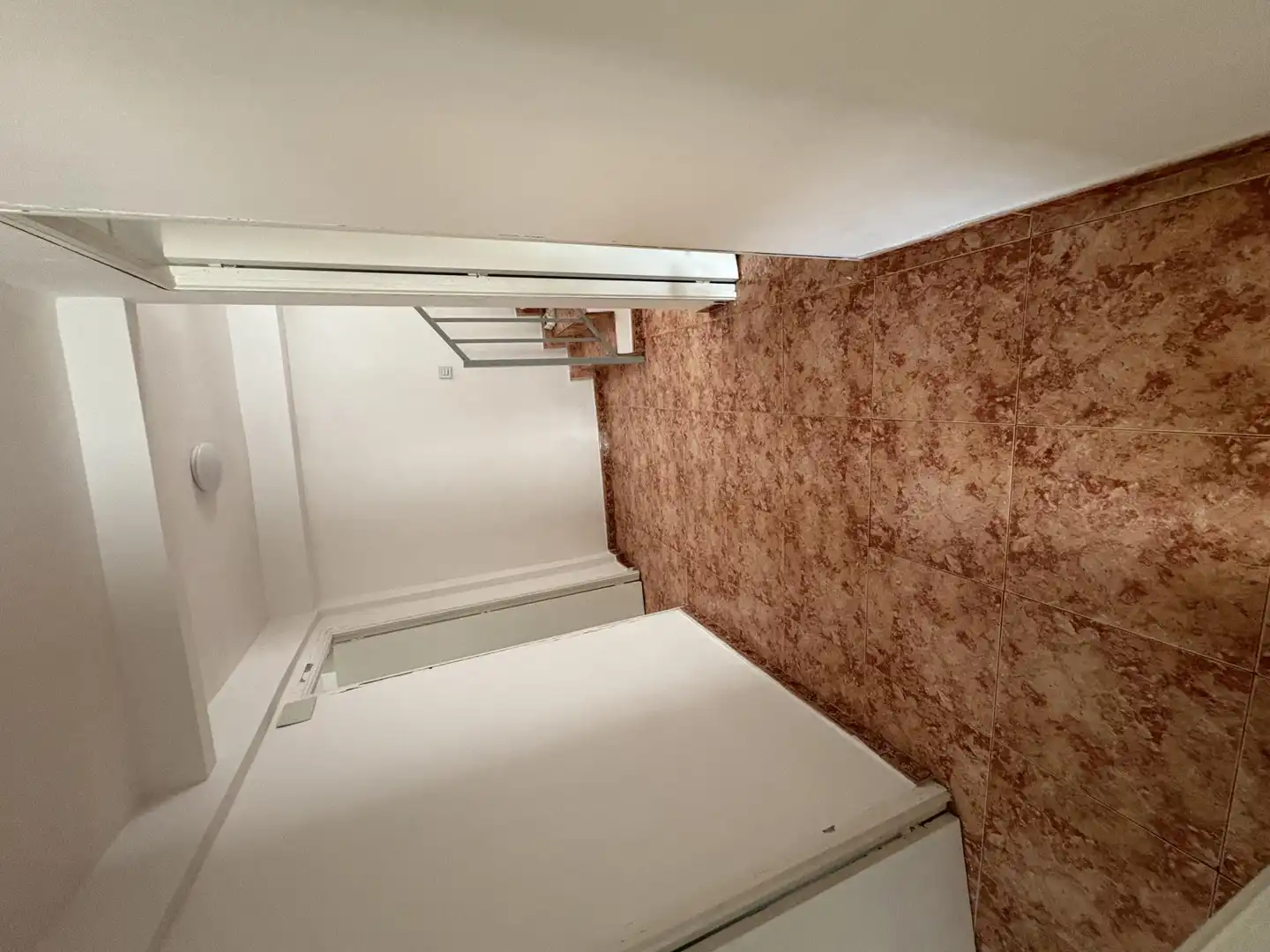 Flat for sale in Sevilla  with Air Conditioner, Private garden and Terrace