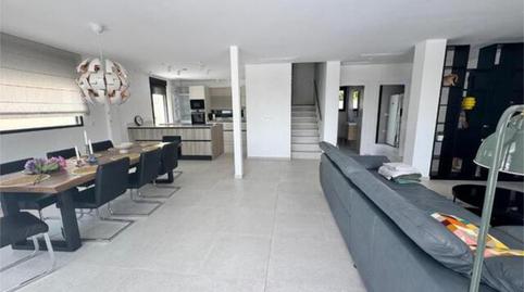 Photo 3 of Single-family semi-detached for sale in Buenavista, Alicante