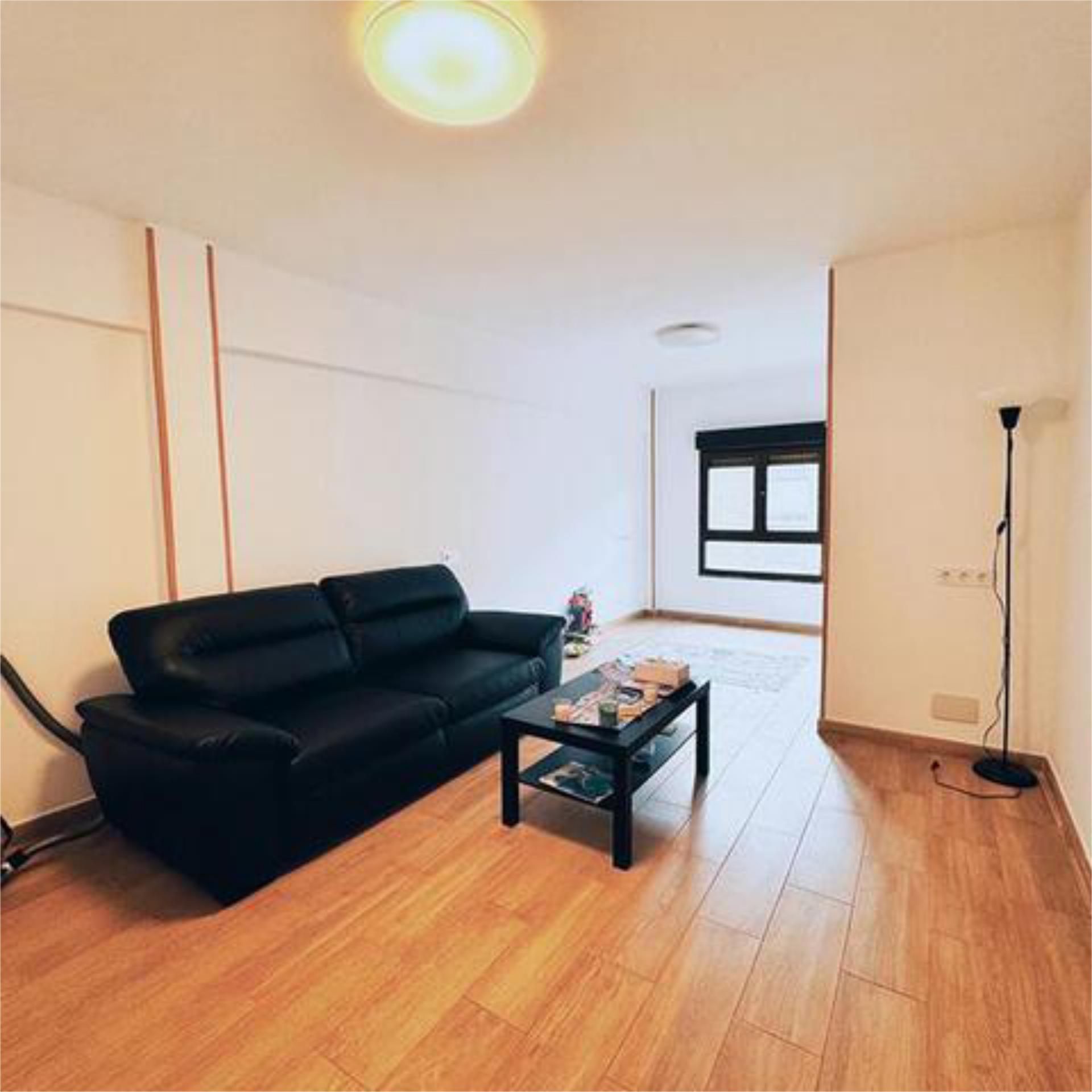 Flat to rent in La Calzada Living room of Flat to rent in Gijón