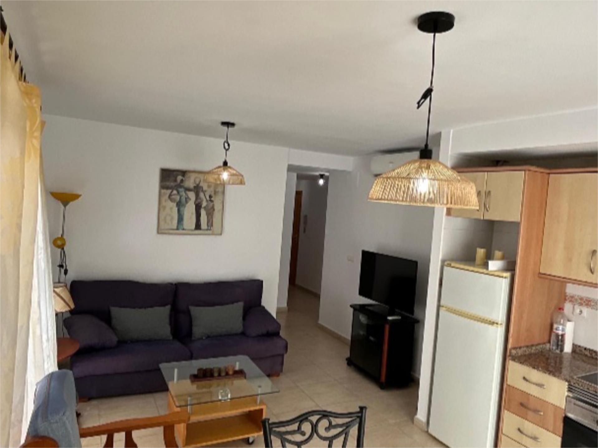 Pis en venda a Carrer Exèrcits Espanyols, 64, Pueblo - Urbanizaciones Sala d'estar de Pis en venda en L'Alfàs del Pi amb Aire condicionat, Terrassa i Balcó