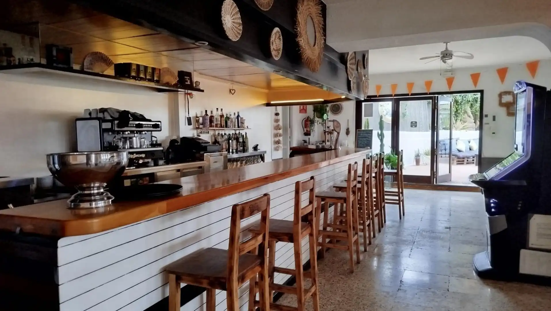 Local en traspaso en Santa Eulària des Riu