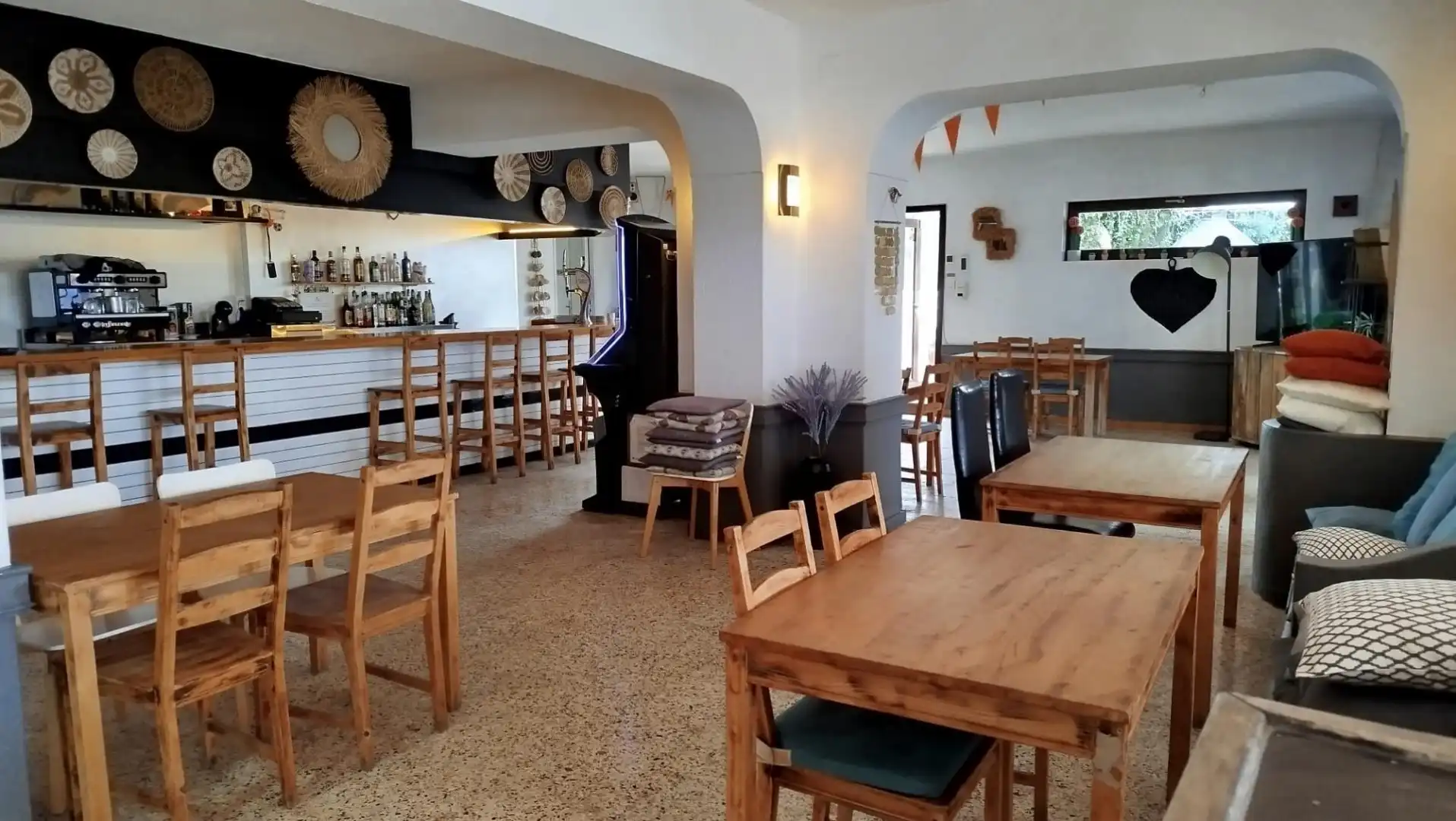Local en traspaso en Santa Eulària des Riu