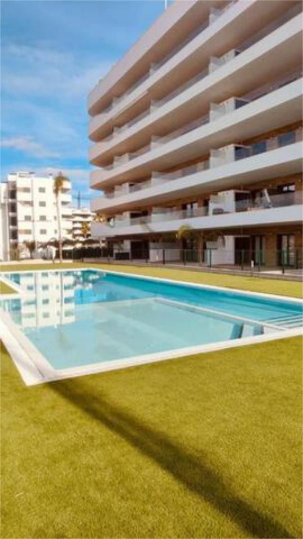 Piscina de Piso de alquiler en Elche / Elx con Calefacción, Jardín privado y Terraza