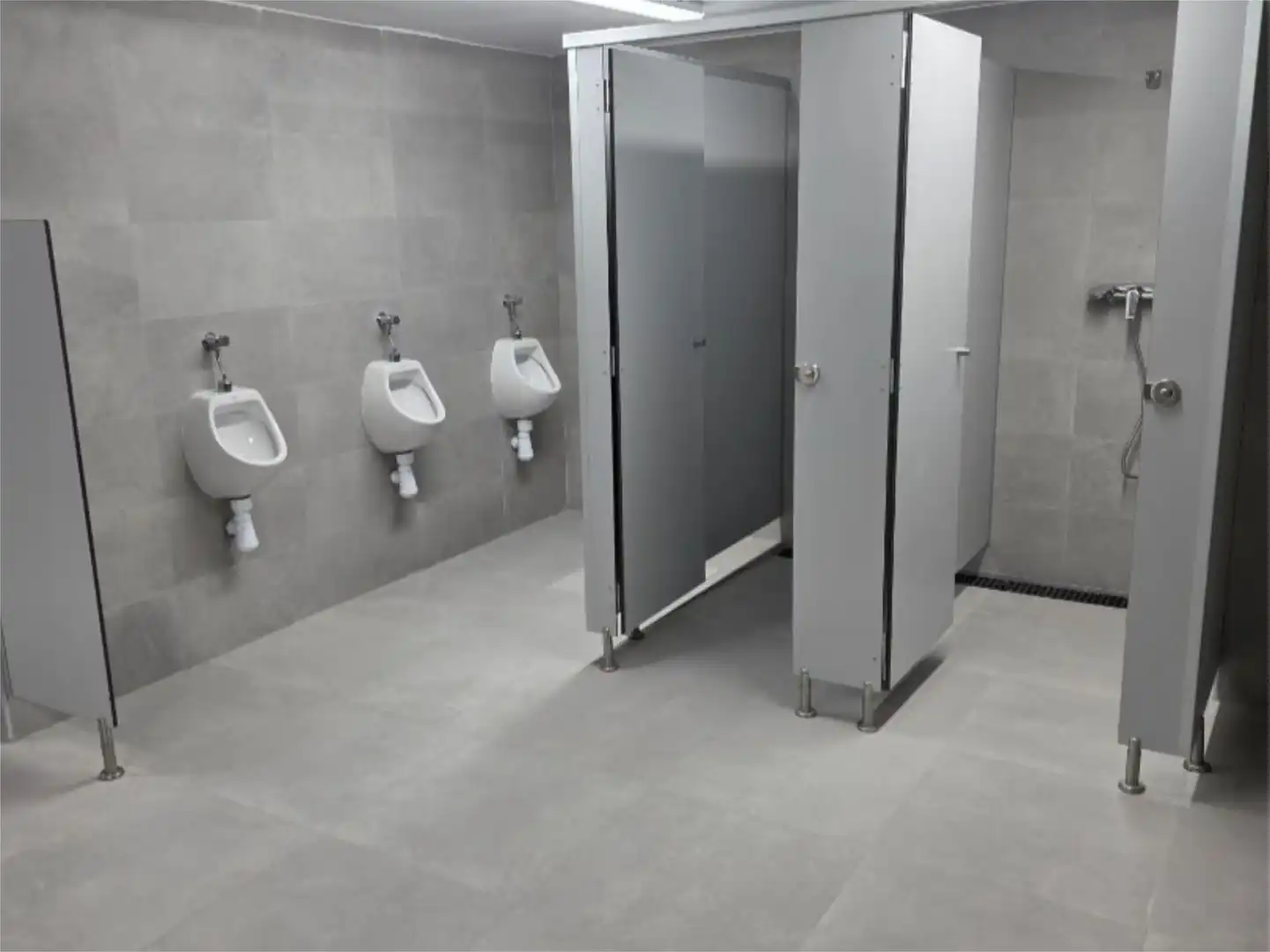 Attic for sale in Carrer Amparo Belda, 2, Sant Antoni Bathroom of Attic for sale in Cullera with Air Conditioner, Terrace and Swimming Pool