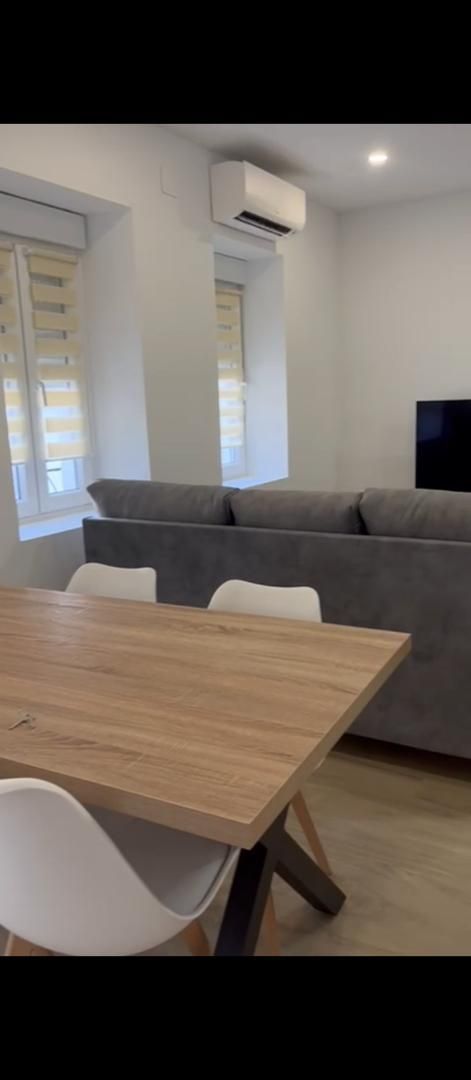 Wohnzimmer von Wohnungen miete in Villarrobledo mit Klimaanlage, Waschmaschine und Mikrowelle