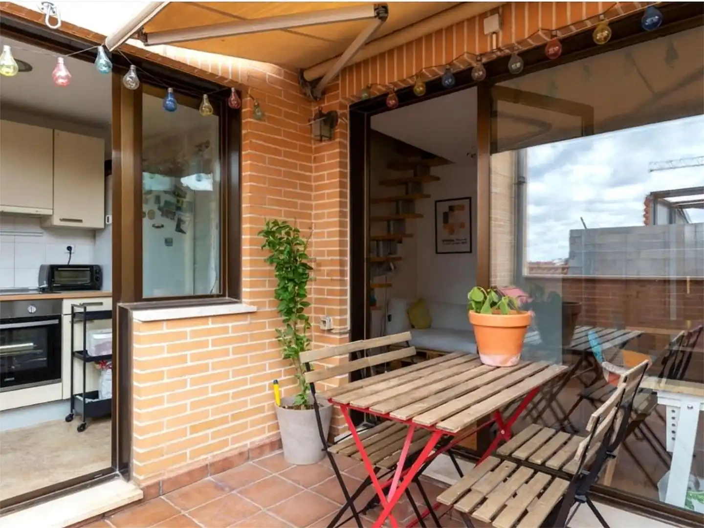 Pis en venda a Calle Benjamín, 27, Valdeacederas Terrassa de Pis en venda en Madrid amb Aire condicionat, Calefacció i Terrassa