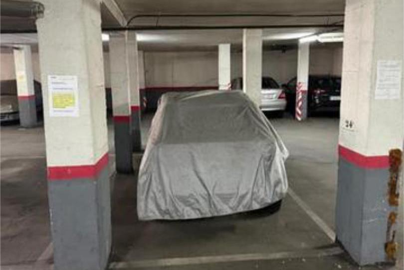 Photo 1 of Garage to rent in Foso - Moreras, Madrid