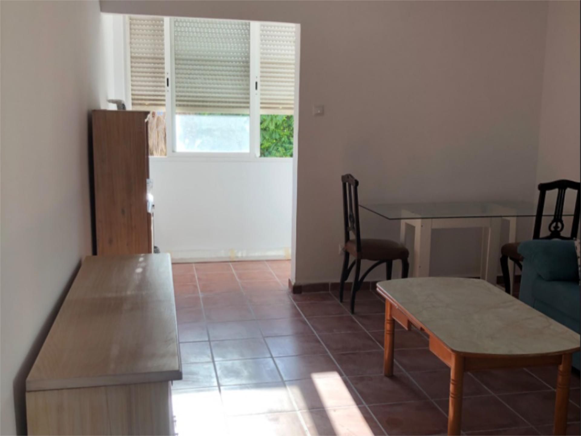 Piso de alquiler en Calle Comandante Barceló, 1, Huerta Fava - Santiago Comedor de Piso de alquiler en La Línea de la Concepción con Amueblado y Balcón
