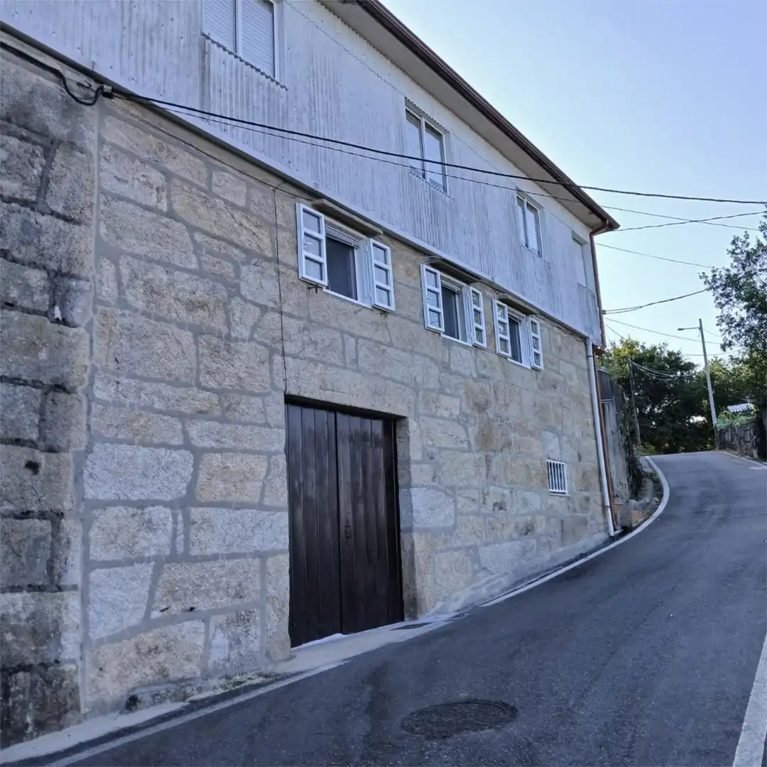Pis en venda a Lugar Castro-covelo, 9, Covelo Vista exterior de Pis en venda en Covelo