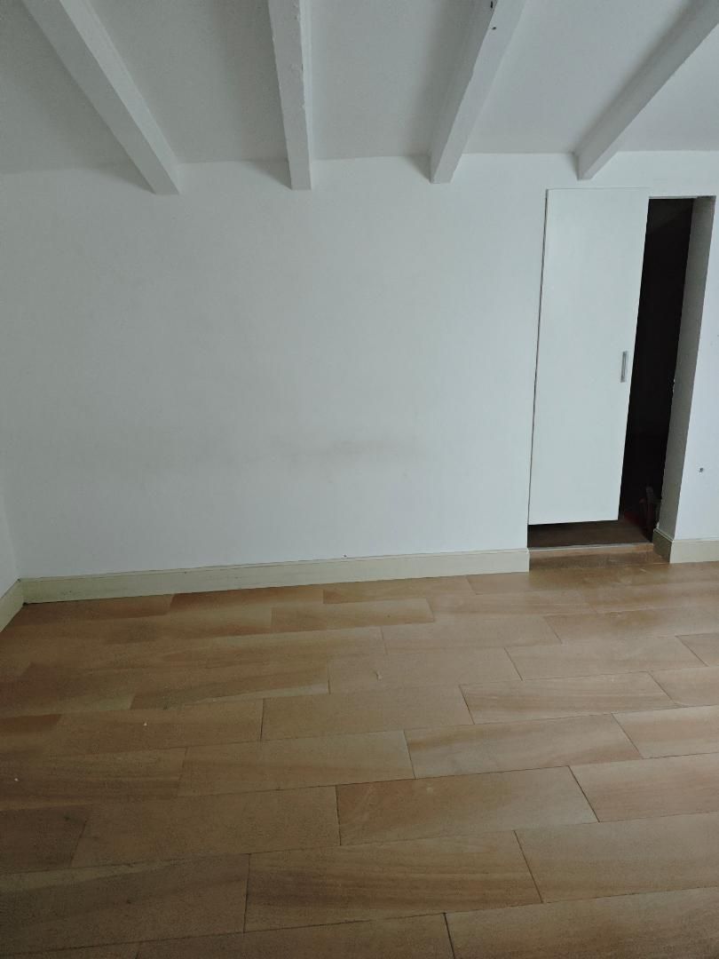 Attic to rent in Zurriola Hiribidea, 32, Gros Attic to rent in Donostia - San Sebastián   with Heating, Parquet flooring and Terrace
