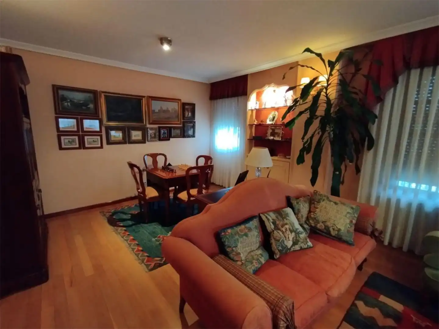 Sala de estar de Piso en venta en Siero con Terraza y Balcón