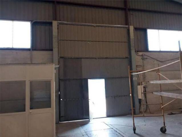 Nave industrial en Alquiler en Camas