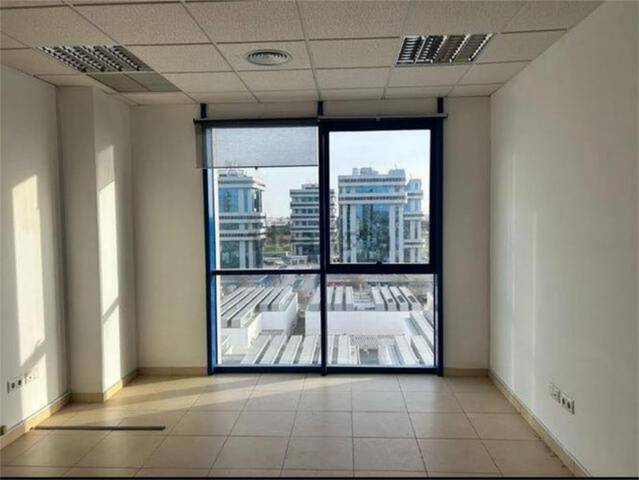 Oficina en Alquiler en San Jerónimo - La Bachillera