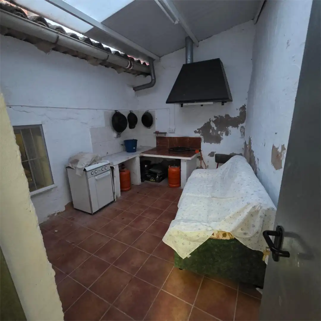 Planta baja en venta en Carrer Major, 21, La Romana Cocina de Planta baja en venta en La Romana con Aire acondicionado, Calefacción y Jardín privado