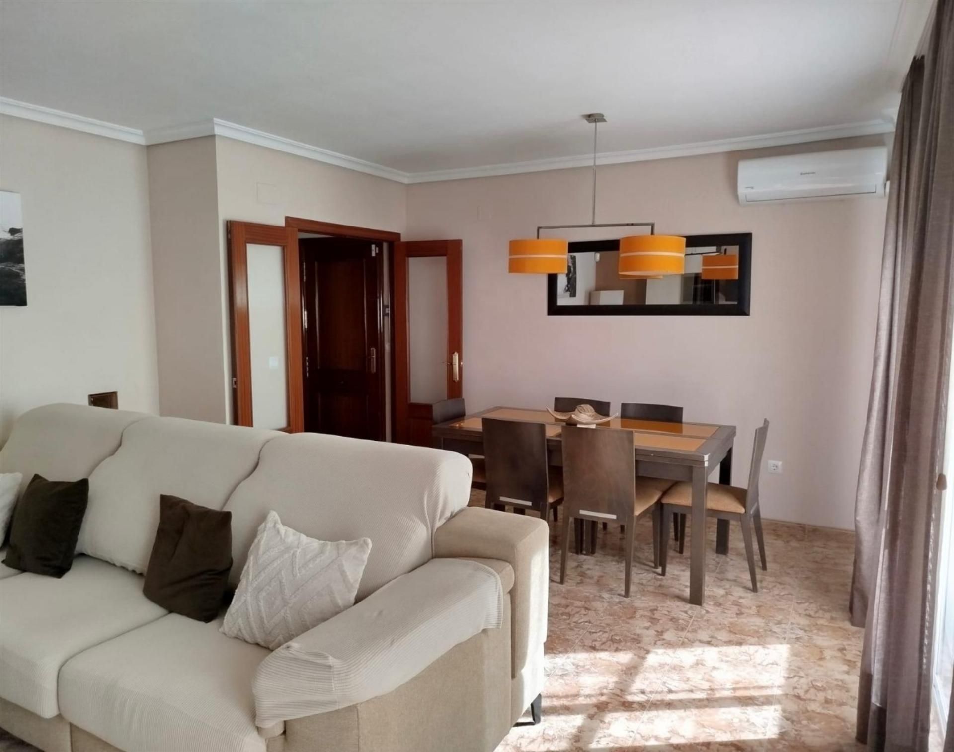 Pis en venda a Calle Acera Eucaliptos, 18, Obejo Sala d'estar de Pis en venda en Obejo amb Aire condicionat i Terrassa