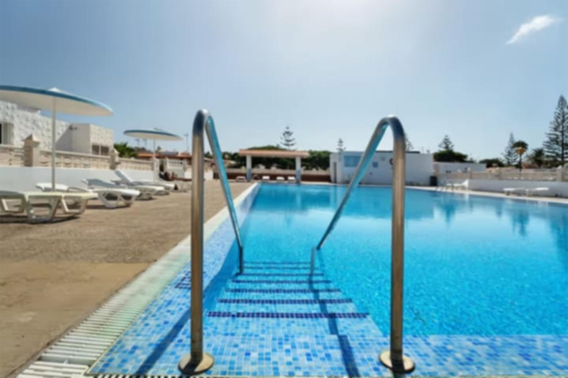 Apartment for sale in Calle Minos, 2, Costa del Silencio Swimming pool of Apartment for sale in Arona  with Air Conditioner, Terrace and Swimming Pool