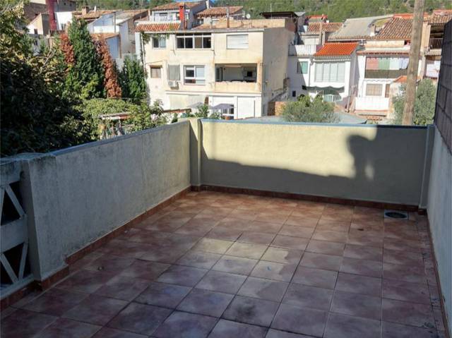 Piso en Alquiler en Carrer dels Mortes, 10 en Sueras / Suera