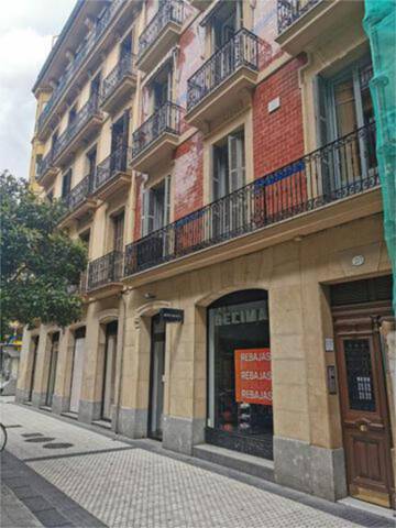 Local comercial en Alquiler en Área Romántica