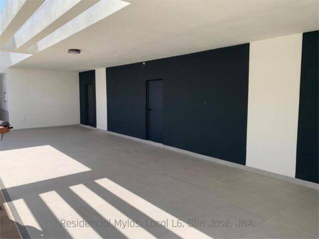 Local comercial en Alquiler en San José