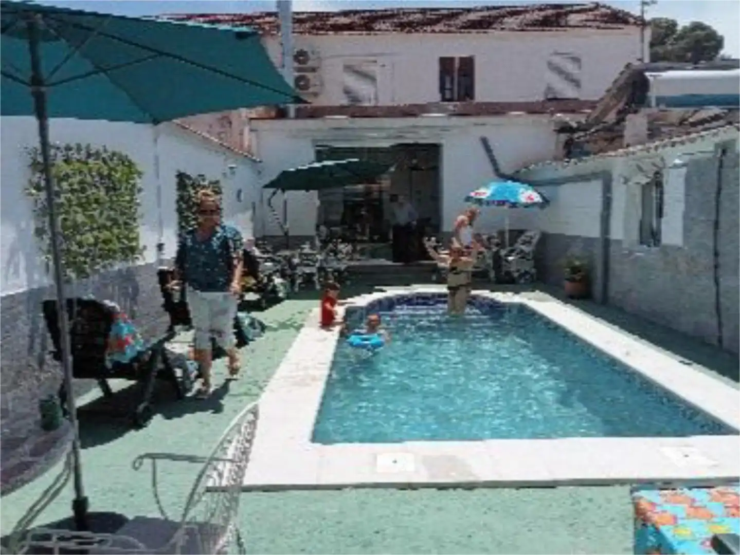 Country house zur Miete in Calle Nueva de la Virgen de Trasmulas, 28, Pinos Puente Schwimmbecken von Country house zur Miete in Pinos Puente