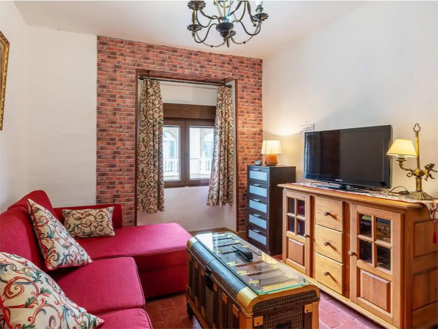 Country house zur Miete in Calle Nueva de la Virgen de Trasmulas, 28, Pinos Puente Wohnzimmer von Country house zur Miete in Pinos Puente