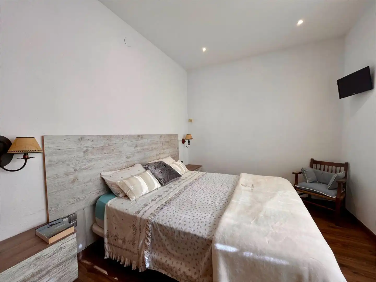 Habitación de Casa o chalet en venta en Begues con Aire acondicionado, Terraza y Piscina