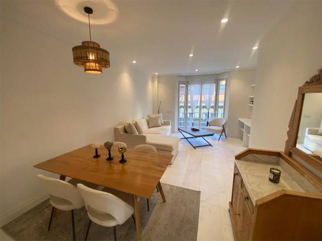 Piso en Alquiler en Calle de Antonio Rodríguez Villa, 14 en El Viso