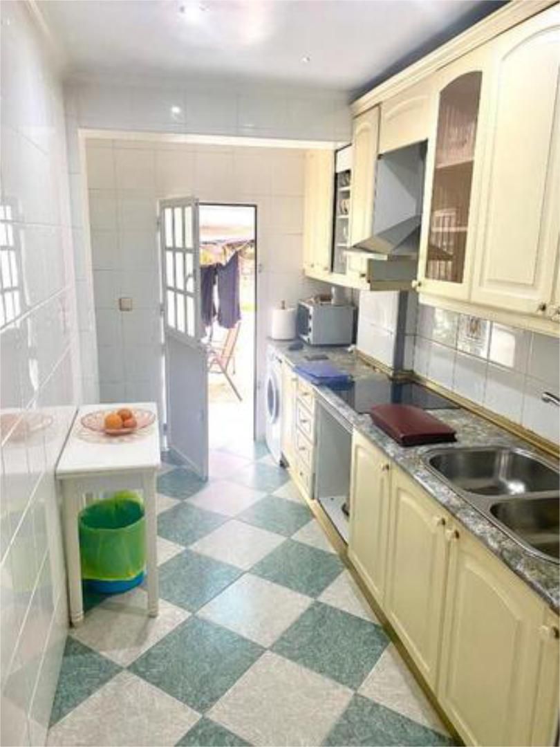 Flat for sale in San Jerónimo - La Bachillera Kitchen of Flat for sale in  Sevilla Capital  with Furnished