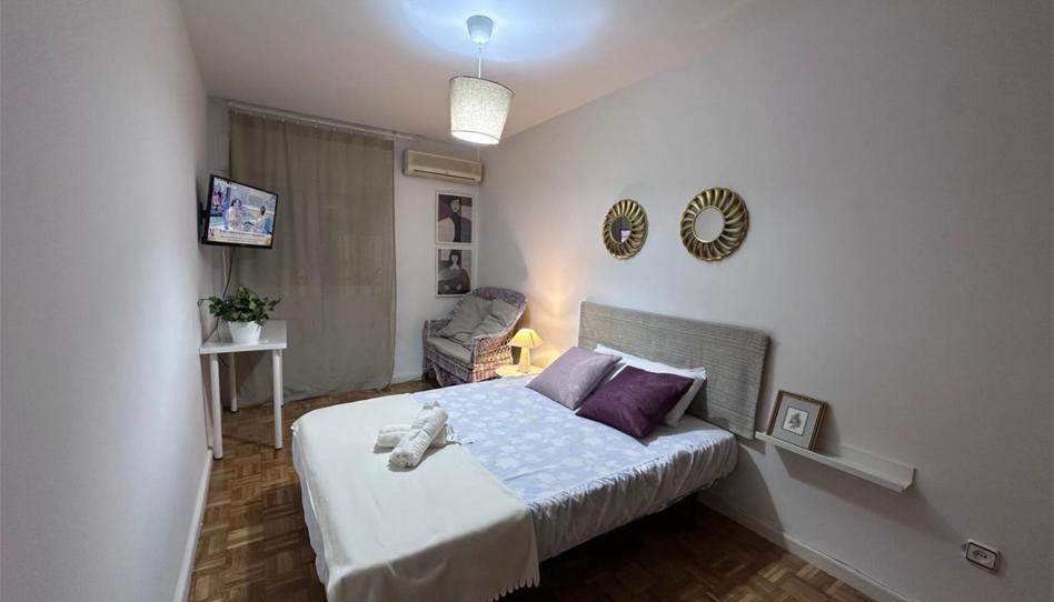 Photo 1 of Flat to share in Calle de Gregorio Navas, 8, San Diego, Madrid